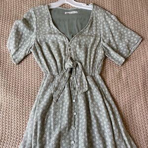A&F dress - M